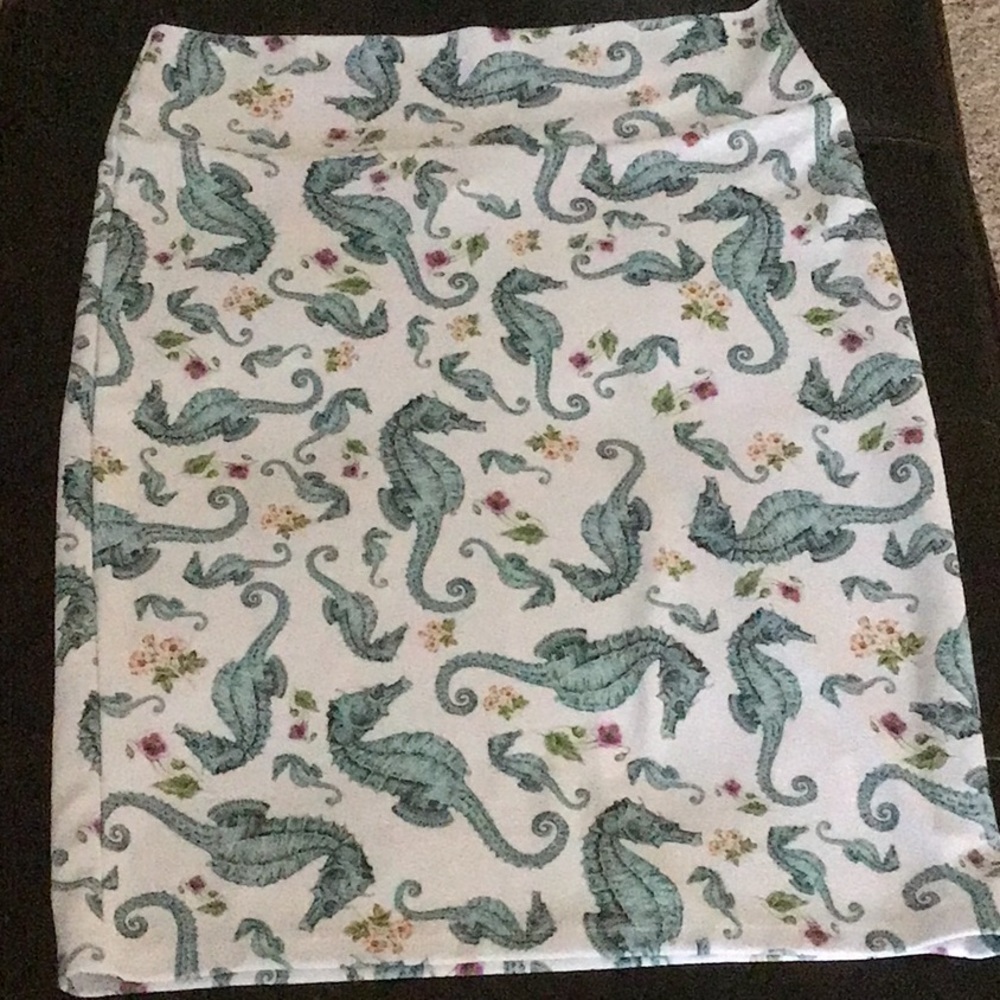 Lularoe stretch pencil skirt